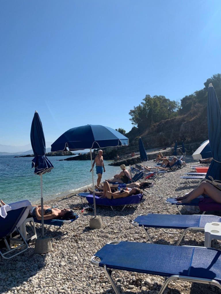 Bataria Kassiopi, een strand in het noorden van Corfu.