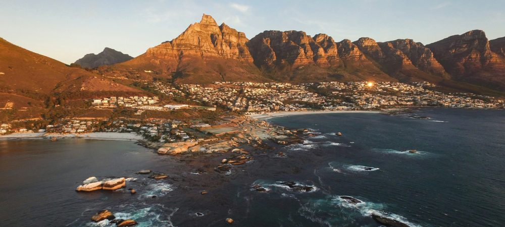 Wijk Camps Bay in Kaapstad, één van de populaire en veilige wijken.